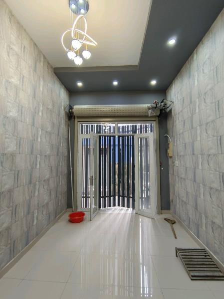 HẺM THÔNG - TAXI 4 CHỖ ĐỖ CỬA, 5 CĂN RA MẶT TIỀN LÝ THÁI TỔ - NGAY BỆNH VIỆN NHI ĐỒNG - 3 TẦNG - 36M2-