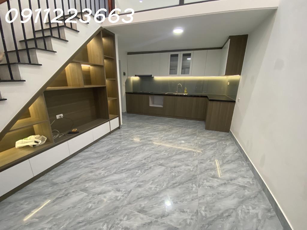 Khó Tìm, Dễ Mua: Bán Nhà Ngõ Chùa Liên Phái - Gần Phố Chỉ 6.15 Tỷ!