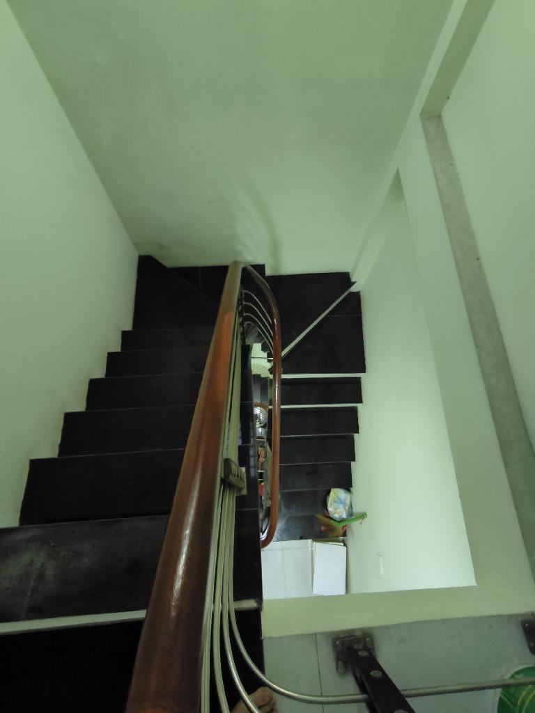 Bán nhà Trịnh văn Bô , Nam Từ Liêm - dân xây - ngõ thông - phân lô - ô tô đỗ cửa - lô góc 2 thoáng - sổ hoa hậu – 42/30 m² 3 tầng - nhỉnh 4 tỷ LH 0966412886