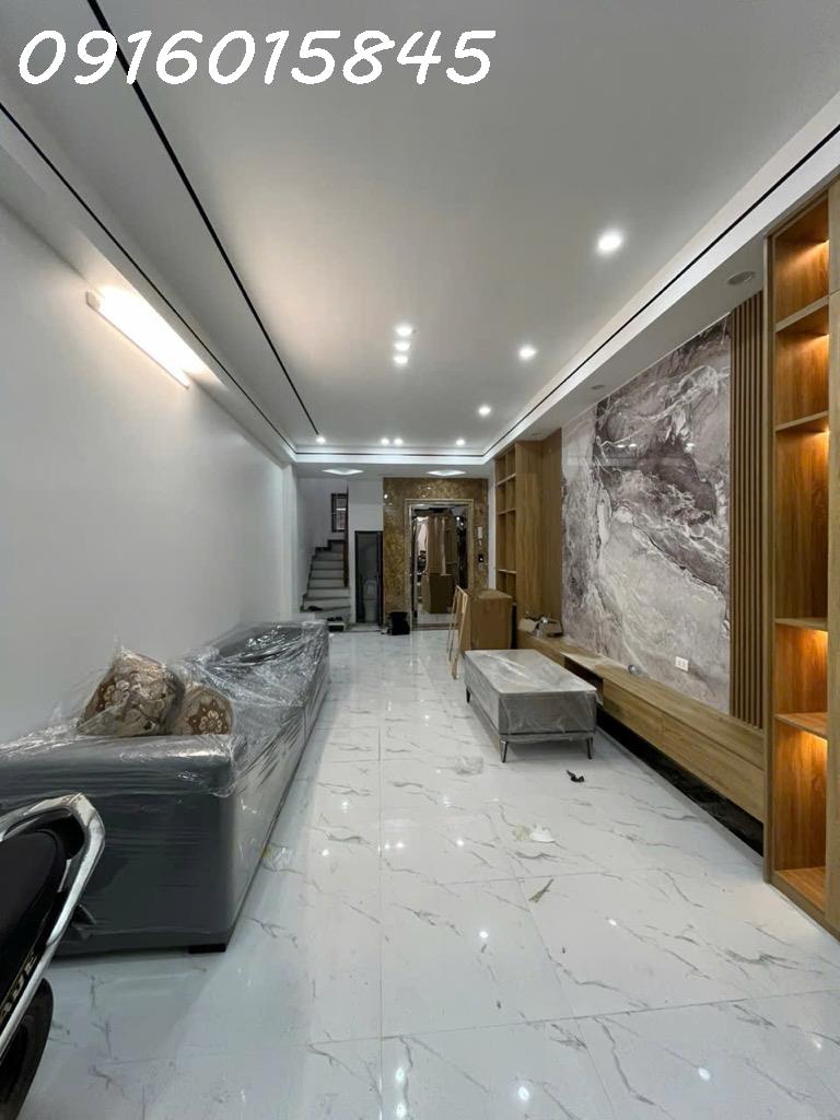 NHÀ PHÂN LÔ PHÙNG CHÍ KIÊN, Ô TÔ VÀO NHÀ, THANG MÁY- NHÀ 2 THOÁNG TRƯỚC SAU 55M2 - 6T CHỈ 15,7 TỶ