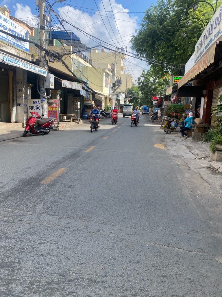 BIÊT THỰ PHỐ Q12 P TTN