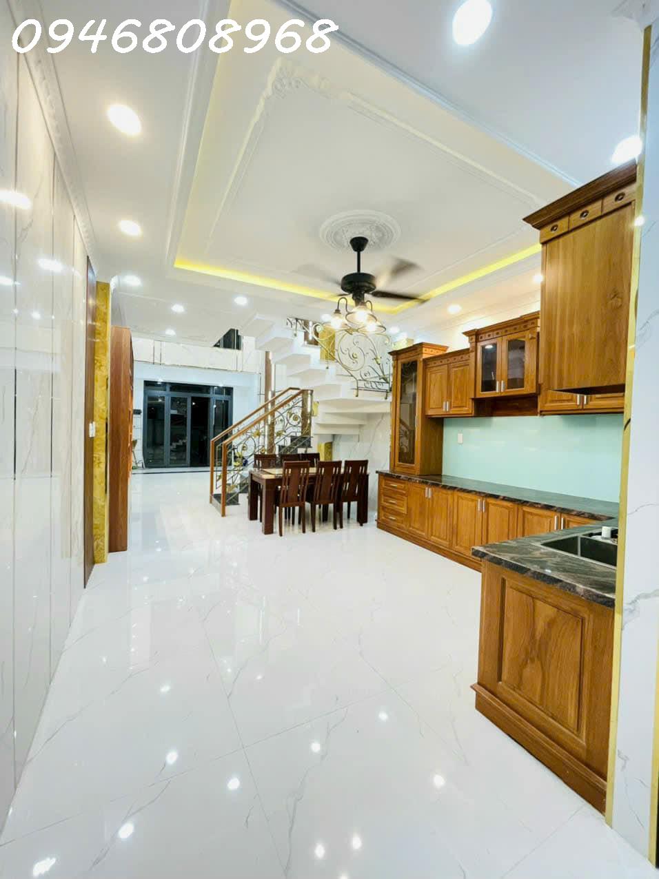 Bán nhà 2Tầng Tây Hòa P.Phước Long A, TP.Thủ Đức DT 55m2 chỉ nhỉnh 5Tỷ Tặng Full nội thất xịn