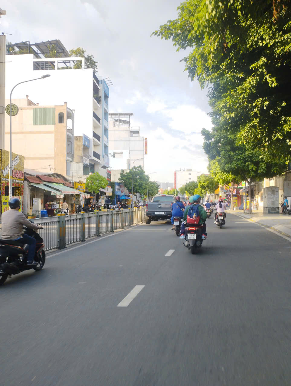 Ngộp Lũy Bán Bích - 4x14m2 - HXH Sát Q11 - 2 tầng ko lỗi