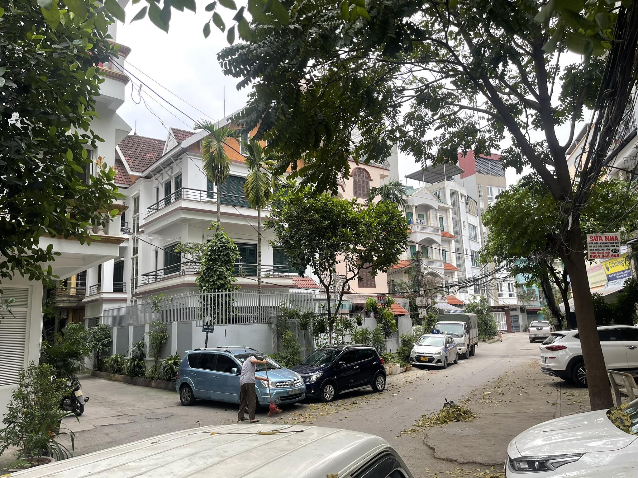 Phân lô, vỉa hè kinh doanh Nguyễn Chí Thanh, Đống Đa, đường Ôtô tránh, gần 50m x 5T, 15.9 tỷ