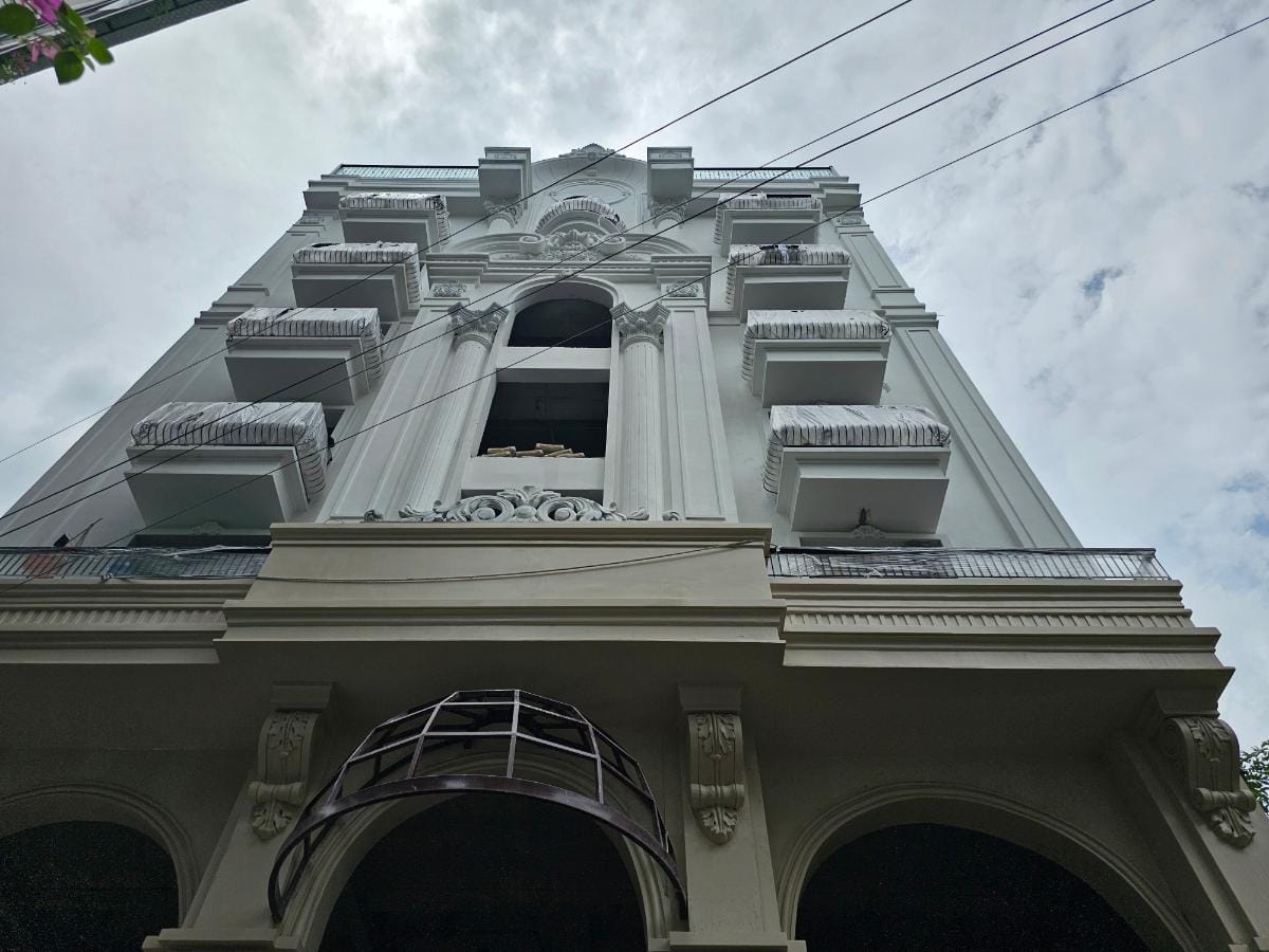 400M2 Mặt phố GPXD 3 Hầm 8 Nổi Mặt Tiền 15M 268 Tỷ Vườn Hoa yecxanh