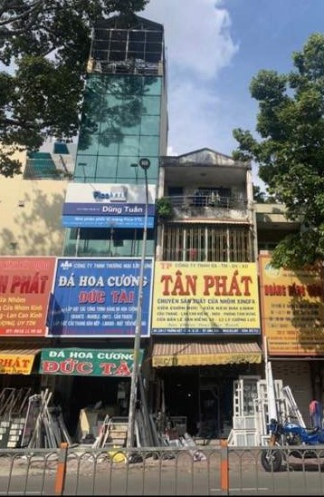 3 TẦNG MẶT TIỀN ĐƯỜNG LÝ THƯỜNG KIỆT, QUẬN 10, KHU ĐÔNG ĐỨC MAU BÁN GÍA: 18.8 tỷ.