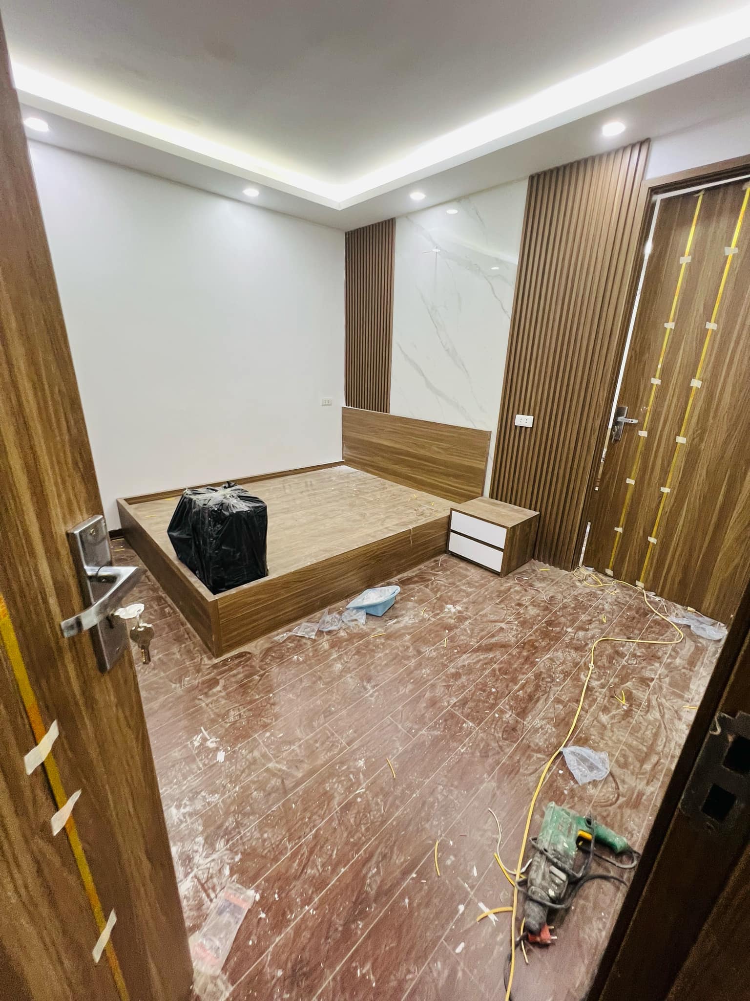 150m2 Lô góc Tầng 2 Vĩnh Hồ, khung cột bê tông, 3PN, 2WC, Ở ngay, hơn 4 tỷ