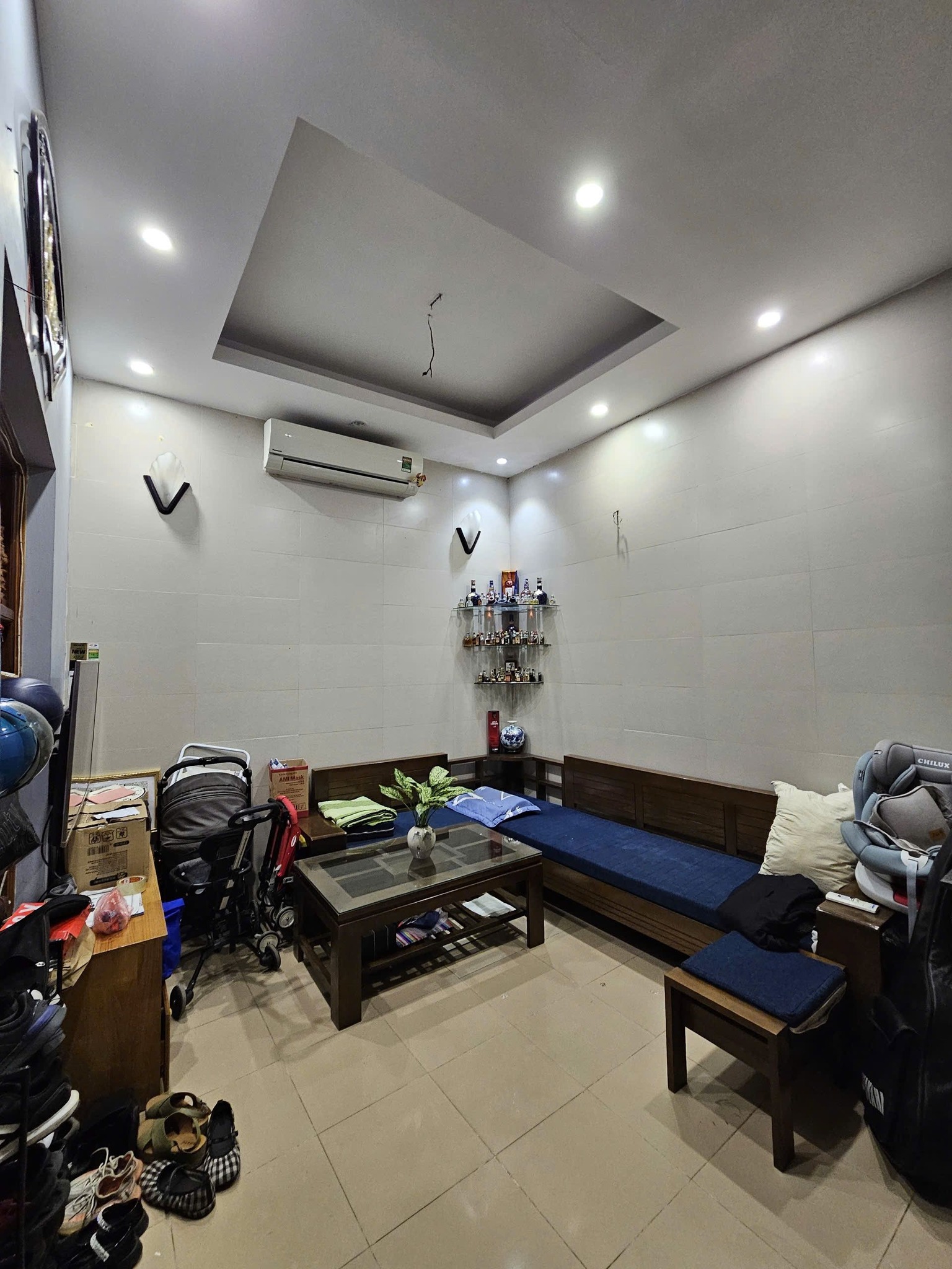 ✳️Bán Nhà Đê La Thành 40M2 5T MT 7,4 M, Chỉ 7.6 Tỷ Ô tô Vào Nhà Kinh Doanh Đỉnh Ô Tránh trước cổng nhà Thoáng ✳️