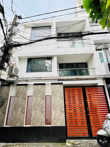 Đường Trần Văn Quang Phường 10 Quận Tân Bình.