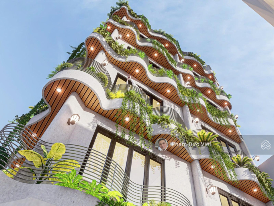 Khuôn nhà đất lớn đẹp ngay trung tâm Quận 1 kế Chợ Bến Thành DT 249m2 12 x 24 về 42 tỷ còn TL mạnh