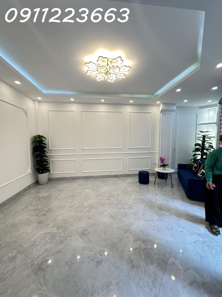 SHOCK với căn nhà nhà 4 tầng ngõ Chùa Liên Phái, Bạch Mai, Hai Bà Trưng chỉ 5.7 tỷ!