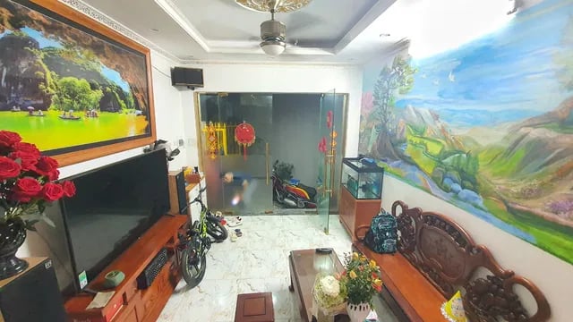 Gấp Bán Nhà Vương Thừa Vũ Thanh Xuân 8,6 Tỷ 50m2 4 Tầng MT 4M,Ô Tô Cách Nhà 20m