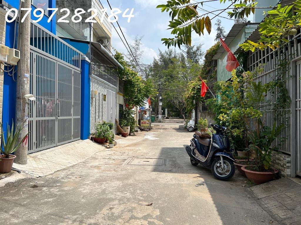 NHÀ TRƯỜNG LƯU - DIỆN TÍCH 76M2 -HẺM XE HƠI -QUẬN 9 - TP THỦ ĐỨC NHỈNH 3X TỶ