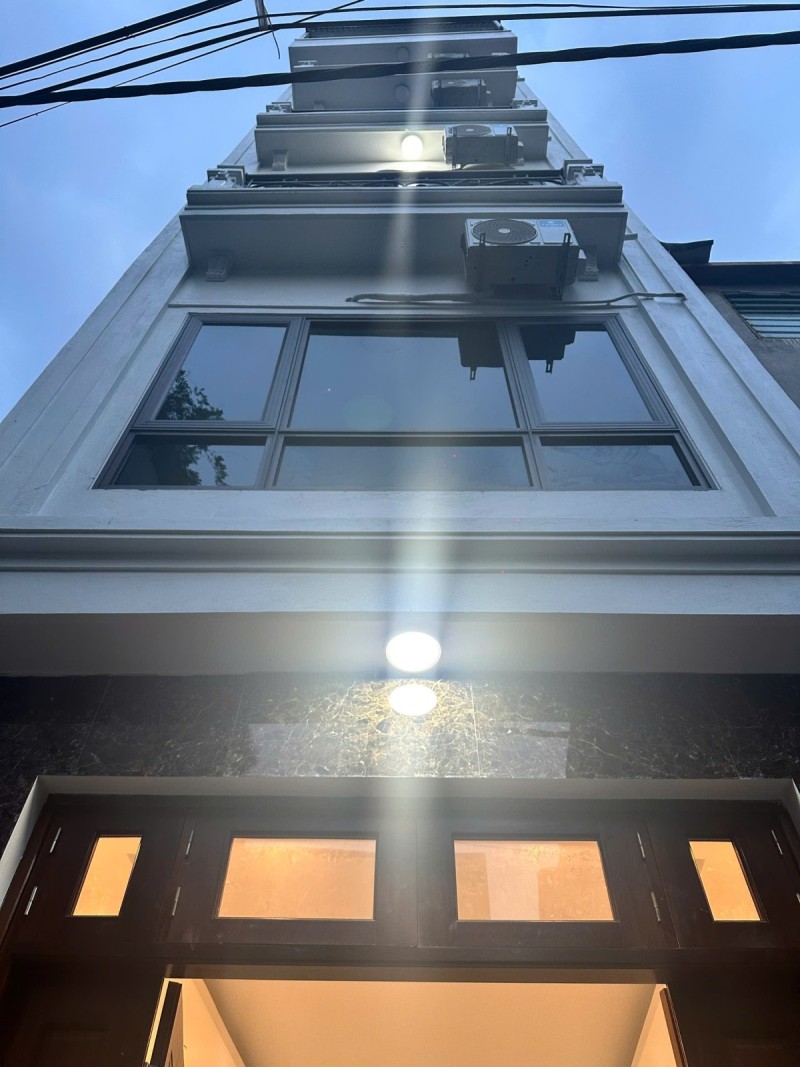 Nhà mới koong Xuân Đỉnh, Bắc Từ Liêm. 39m2; 6 tầng, TM; MT 4m; Giá 8.3 tỷ NHÀ MỚI TINH - ĐẸP LUNG LINH - THANG MÁY