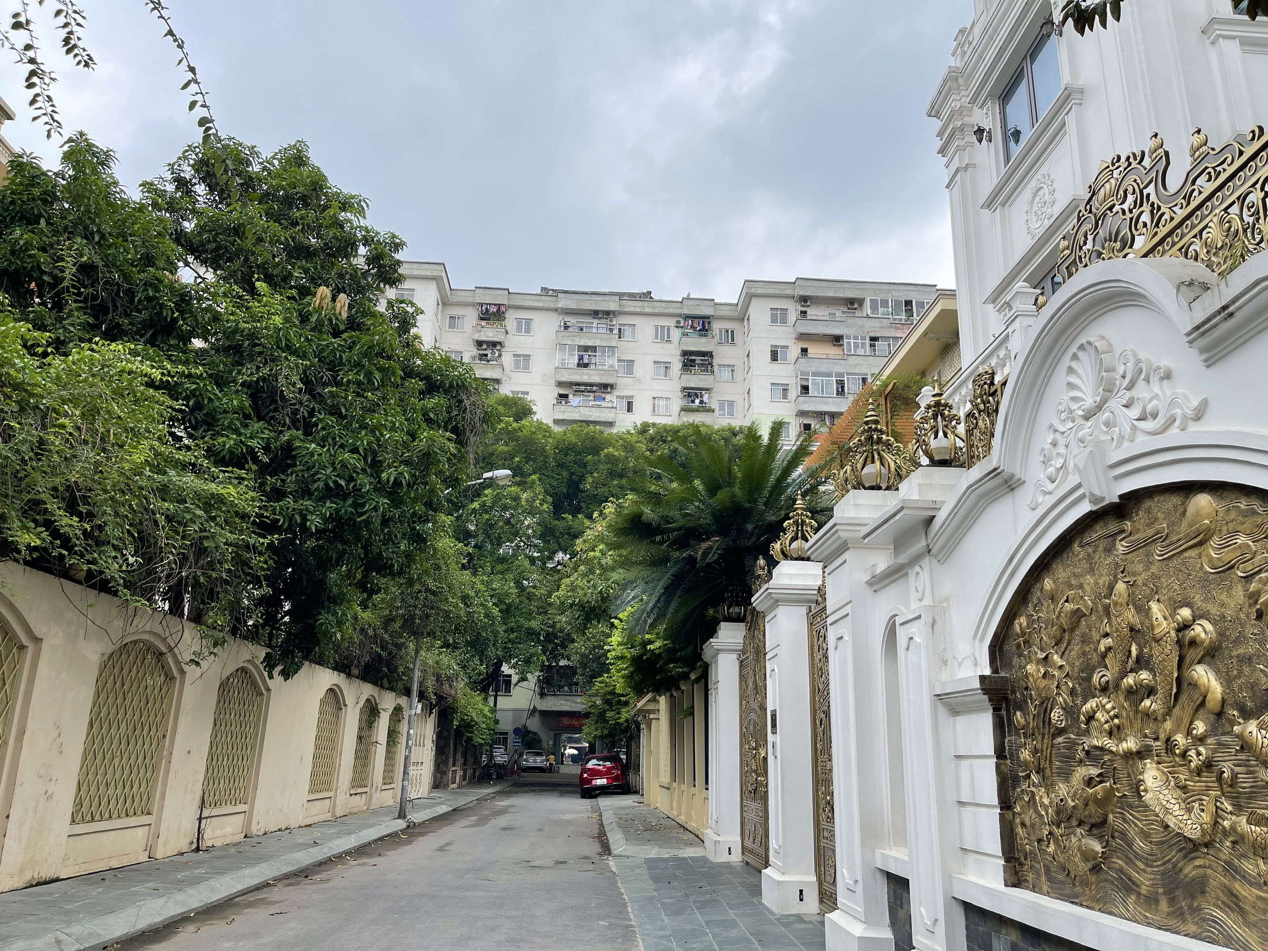 Cần BÁN BIỆT THỰ siêu đẹp bán đảo Linh Đàm - Hoàng Mai, LÔ GÓC, 614m2, mặt tiền rộng 30m, 210 tỷ