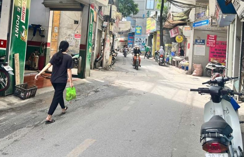 NHÀ BÁN MỸ ĐÌNH. ÔTÔ TẢI QUA NHÀ. 40M. 3TẦNG. MT 4.3M. 16.6 TỶ. ĐANG CẦN BÁN. TỪ LIÊM.