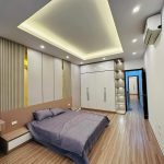 56m2