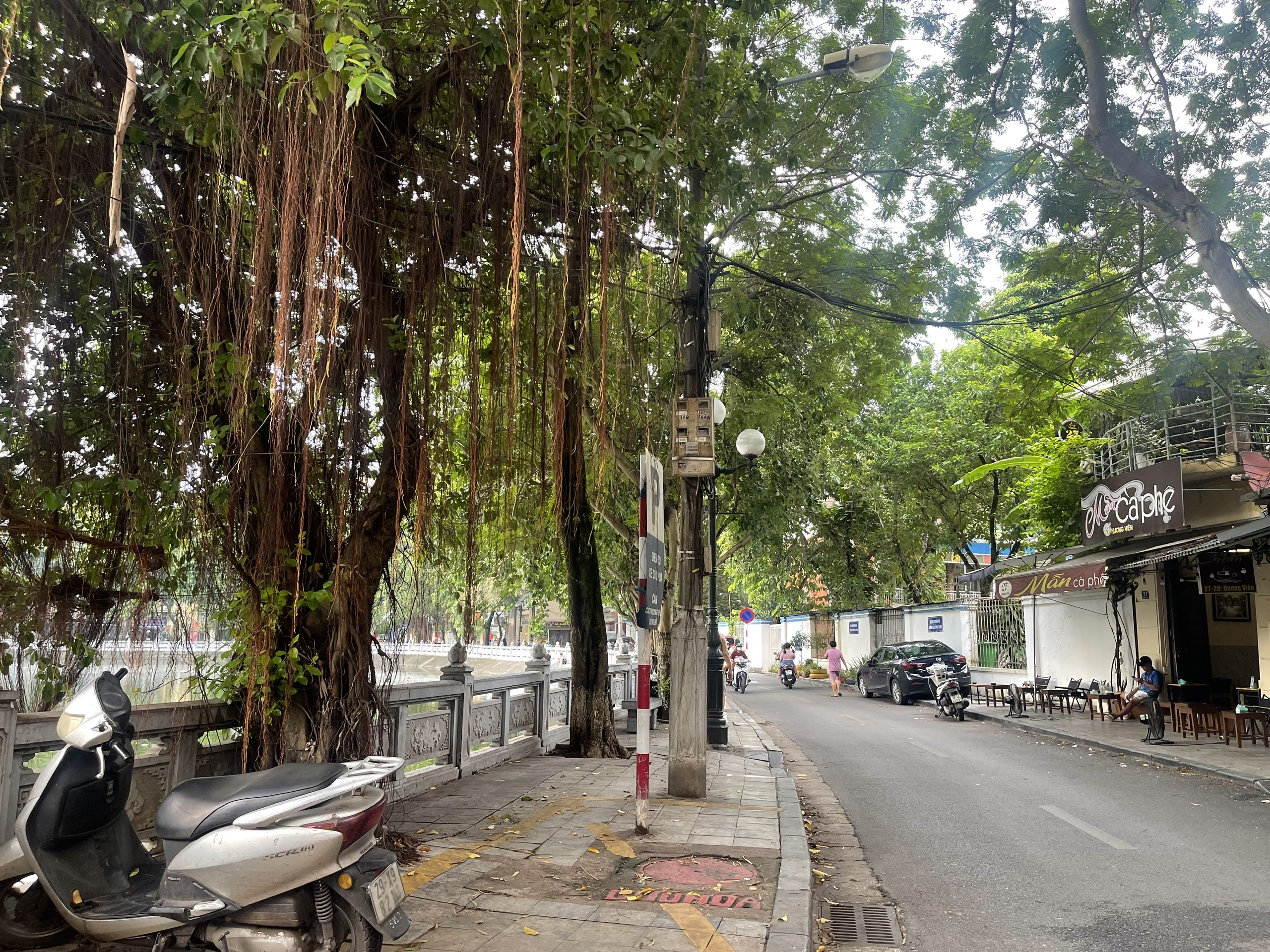 Bán nhà KINH DOANH mặt phố Hương Viên - Hai Bà Trưng, LÔ GÓC, view Hồ, 39m2 x 5 tầng, 17 tỷ