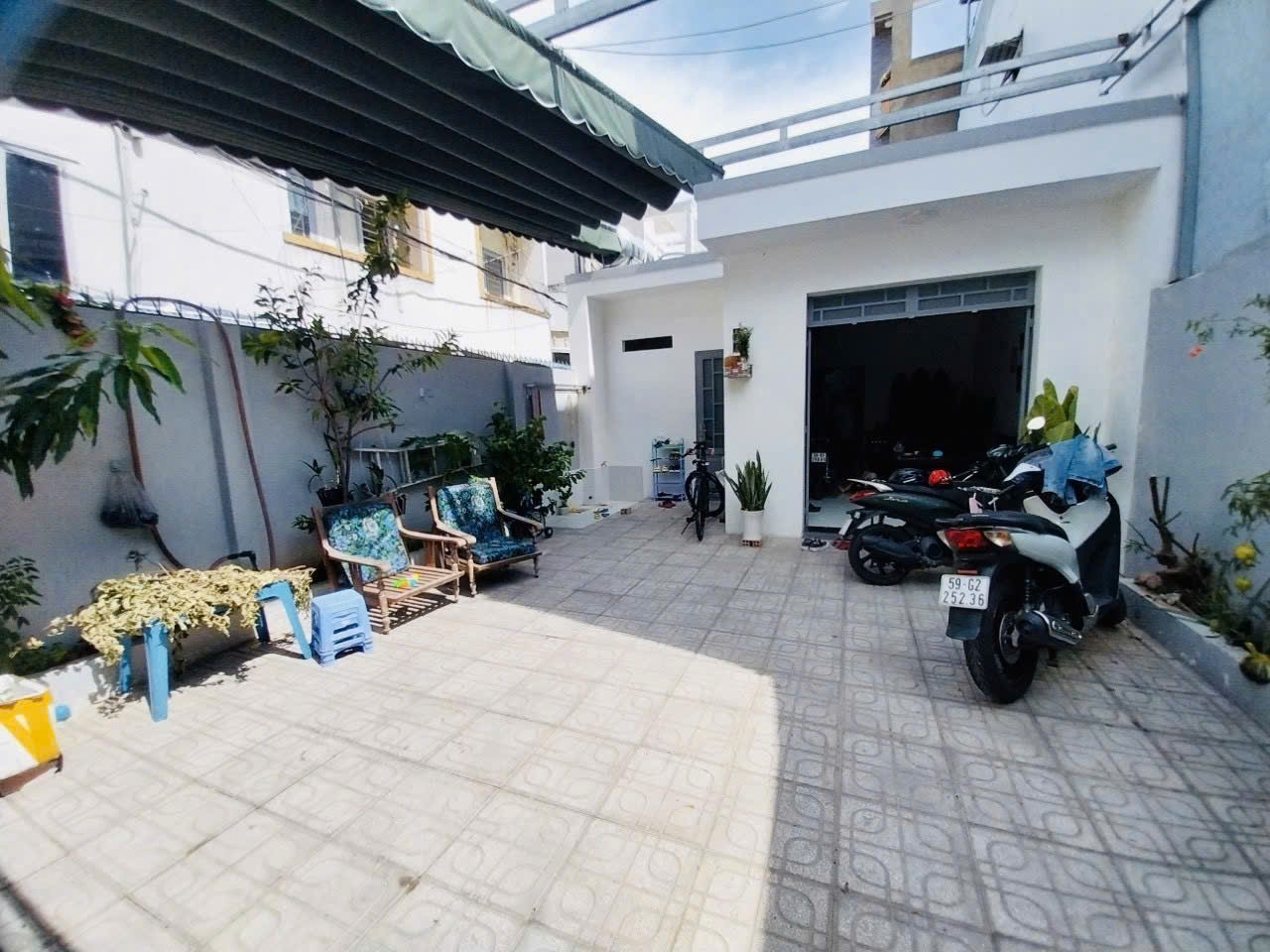 Giảm sốc 500tr !!! Chỉ còn 6tỷ2, Nhà C4 SHR, diện tích khủng 117m2, 1/ Nguyễn Văn Quá cách mặt tiền 50m, HXH tránh