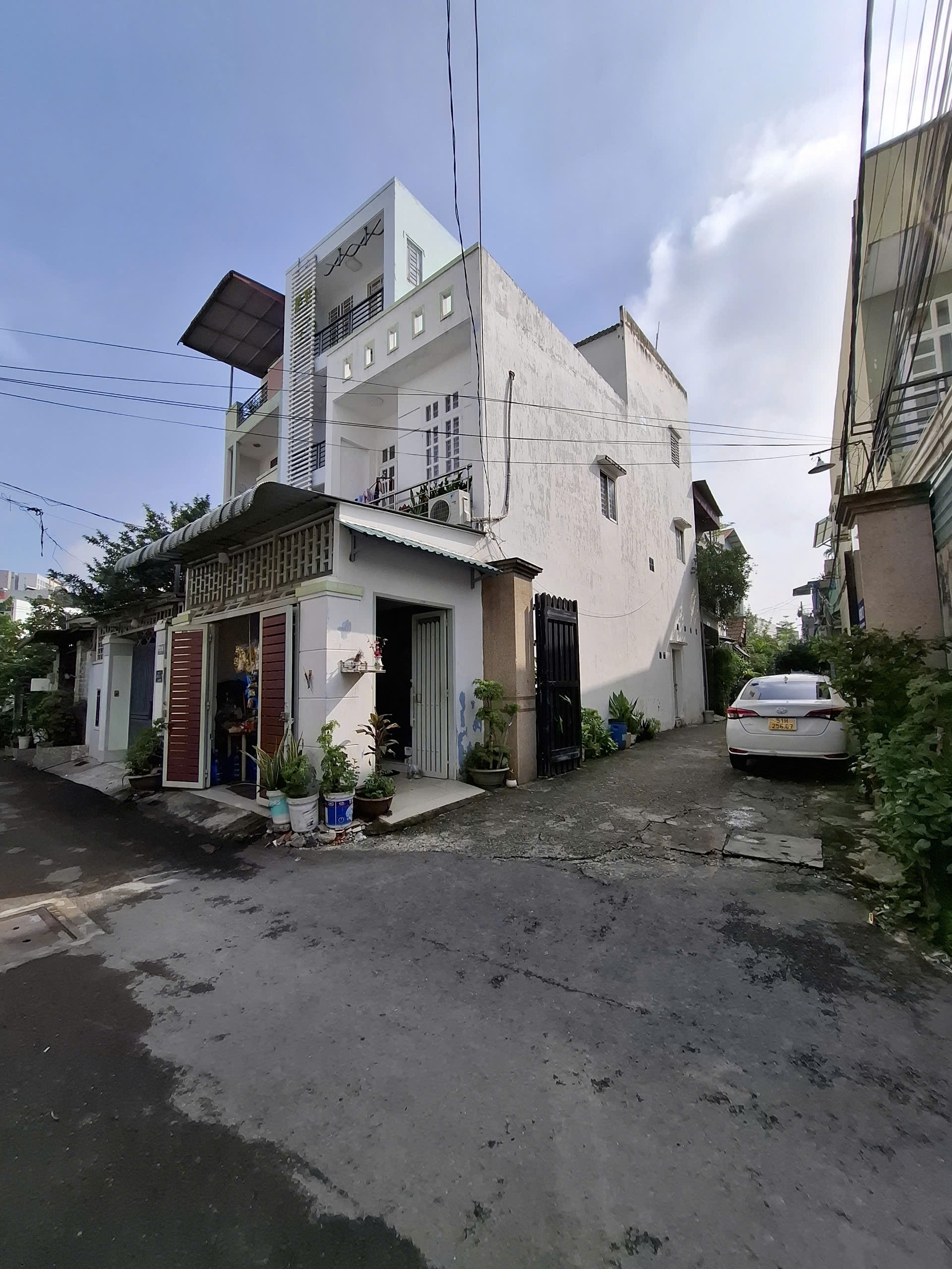 Bán nhà mặt tiền , Đường Số 39, Phường Bình Trưng Đông, Thủ Đức giá 5,7 tỷ.