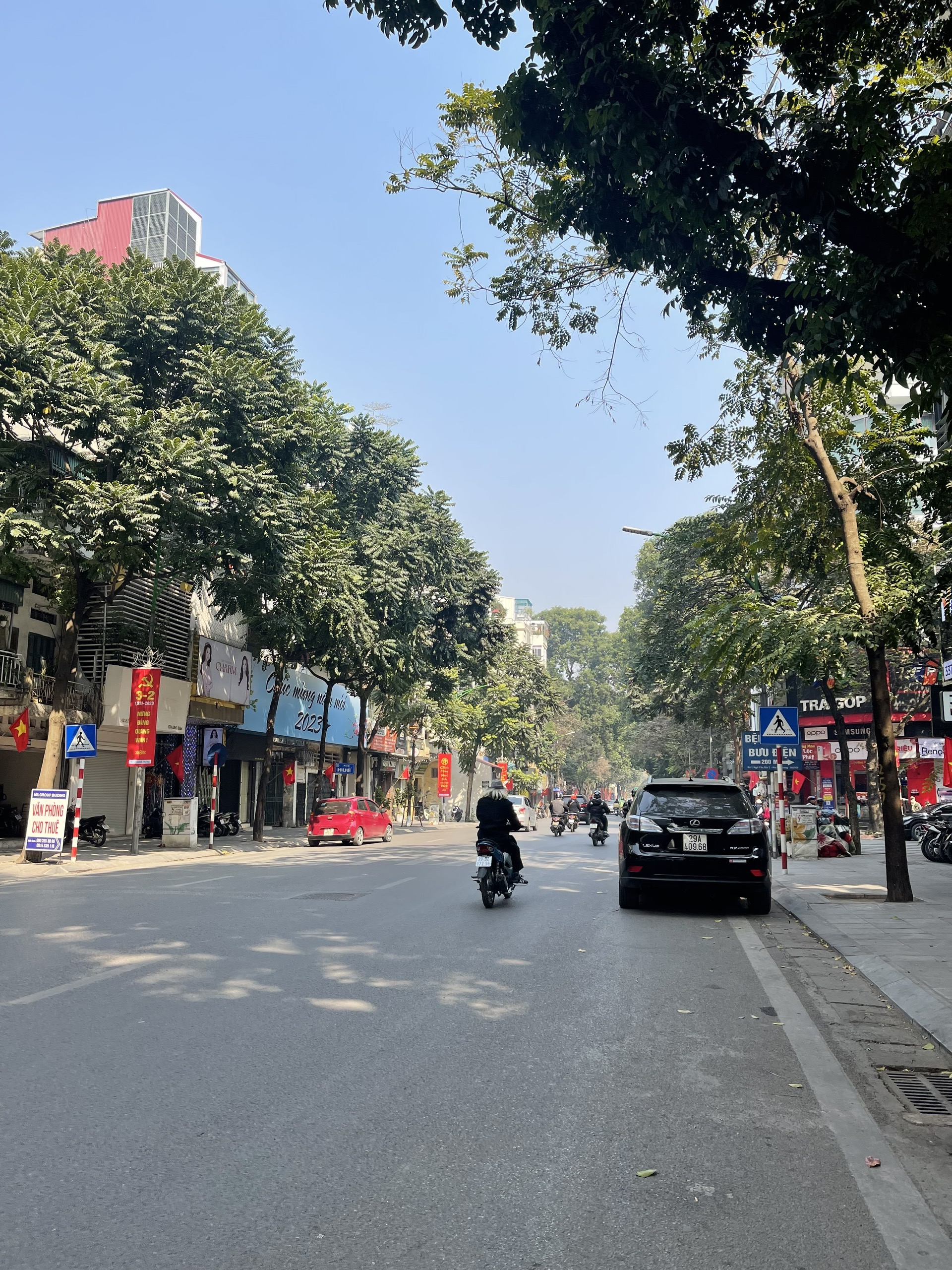 (HIẾM) (GẤP) Bán nhà KINH DOANH mặt phố phố Huế - Hai Bà Trưng, SẦM UẤT, 51m2, 47 tỷ