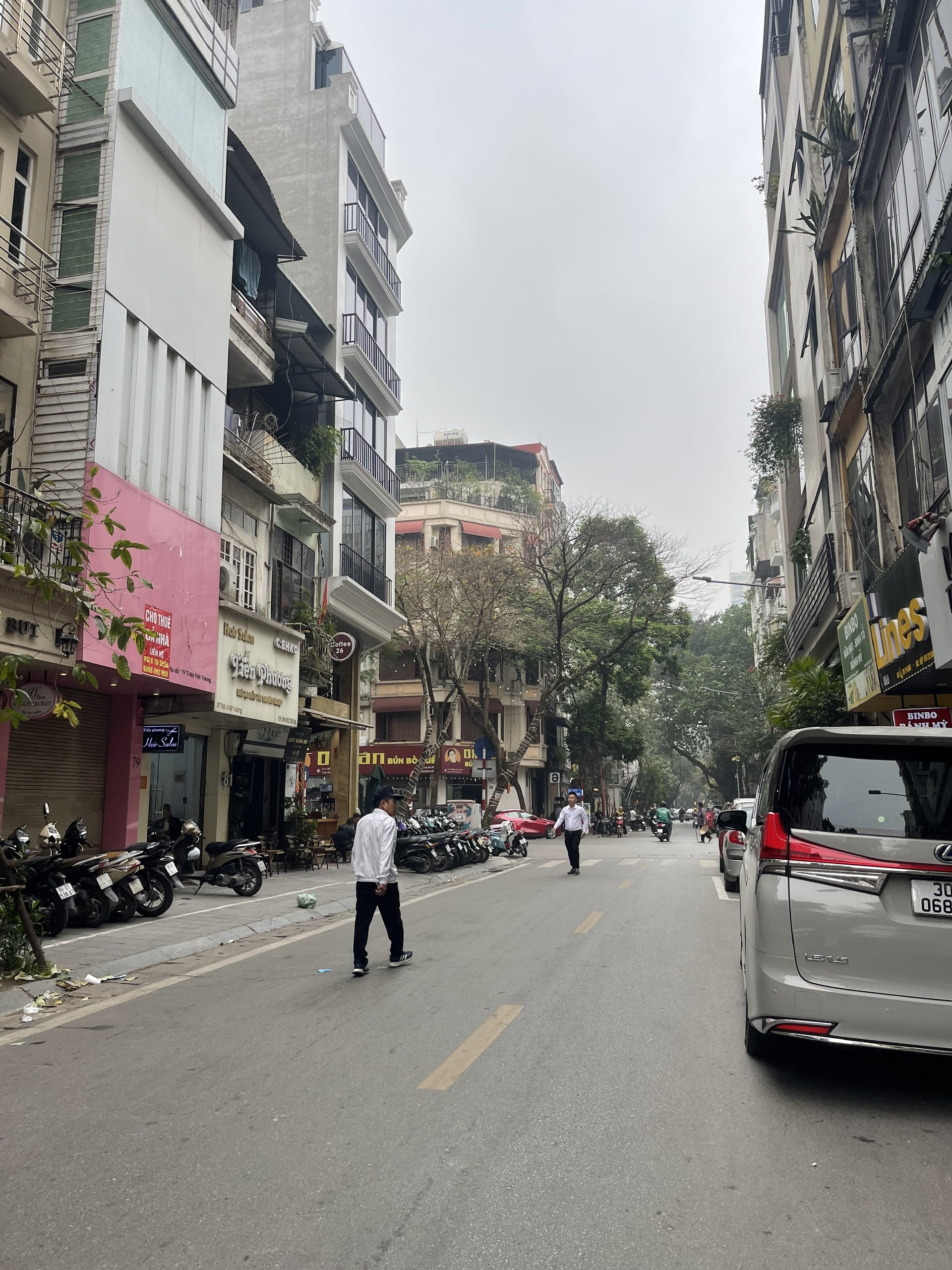 Bán tòa nhà mặt phố TRIỆU VIỆT VƯƠNG - Hai Bà Trưng, 2 tầng hầm, 170m2 x 11 tầng, mặt tiền rộng, 200 tỷ