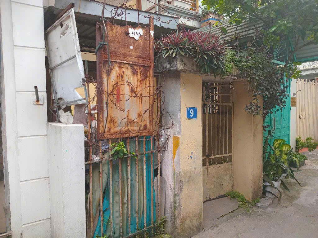 MẢNH ĐẤT RẺ NHÌ NGỌC THỤY - Ô TÔ - GẦN CHỢ, GẦN CÔNG VIÊN Diện tích: 52.5m²