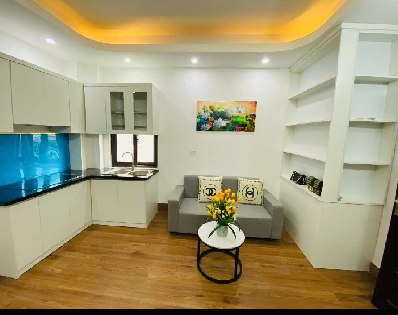 NHỈNH 1 TỶ CÓ NGAY CĂN HỘ CHUNG CƯ MINI PHỐ QUAN NHÂN- THANG MÁY - CỬA KHÓA VÂN TAY - NHỎ XINH - TẶNG FULL NỘI