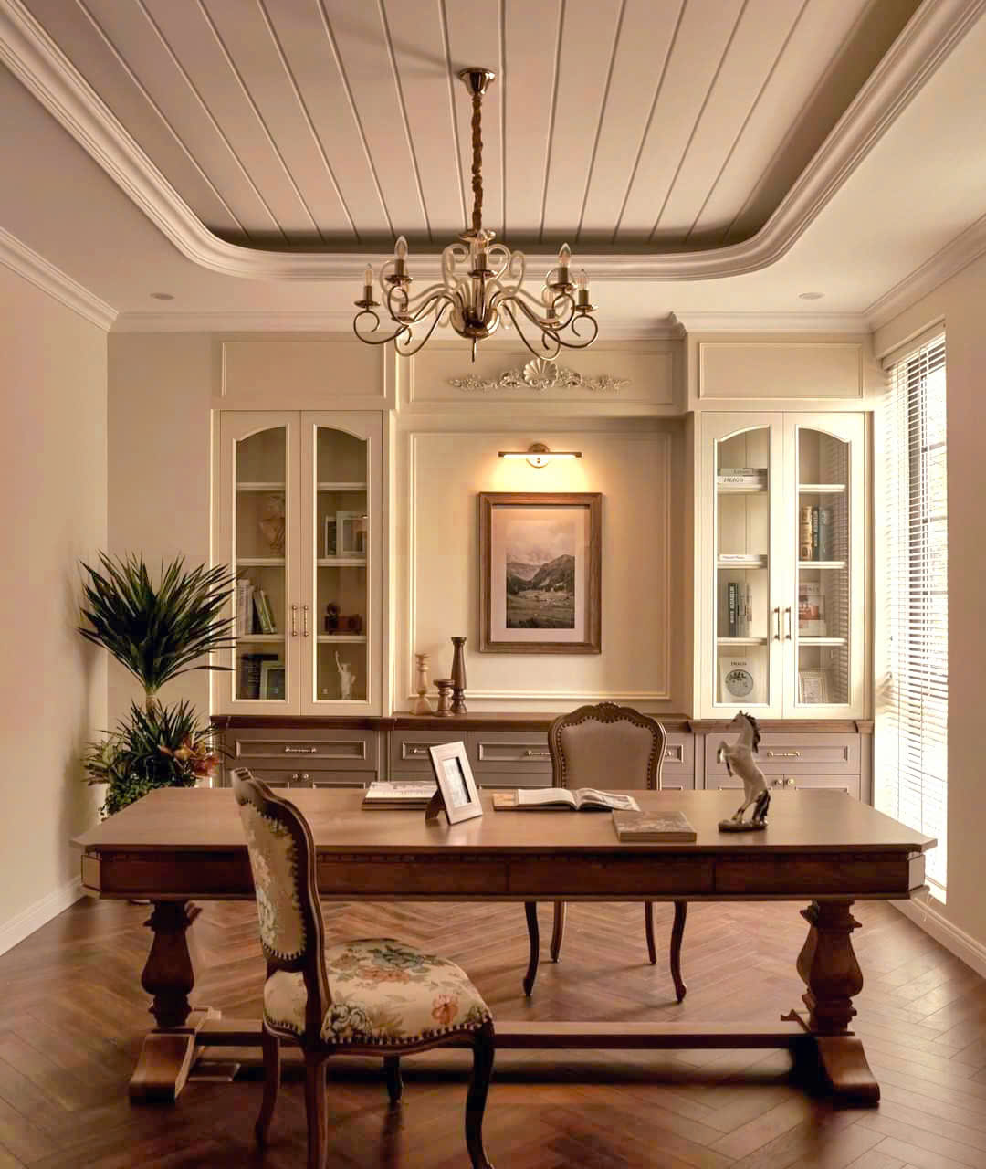 Cần bán nhà tại đường Ngọc Lâm, Long Biên, 36m2, 6 tầng, oto ngủ trong nhà, giá chỉ 8,5 tỷ, 0902318197