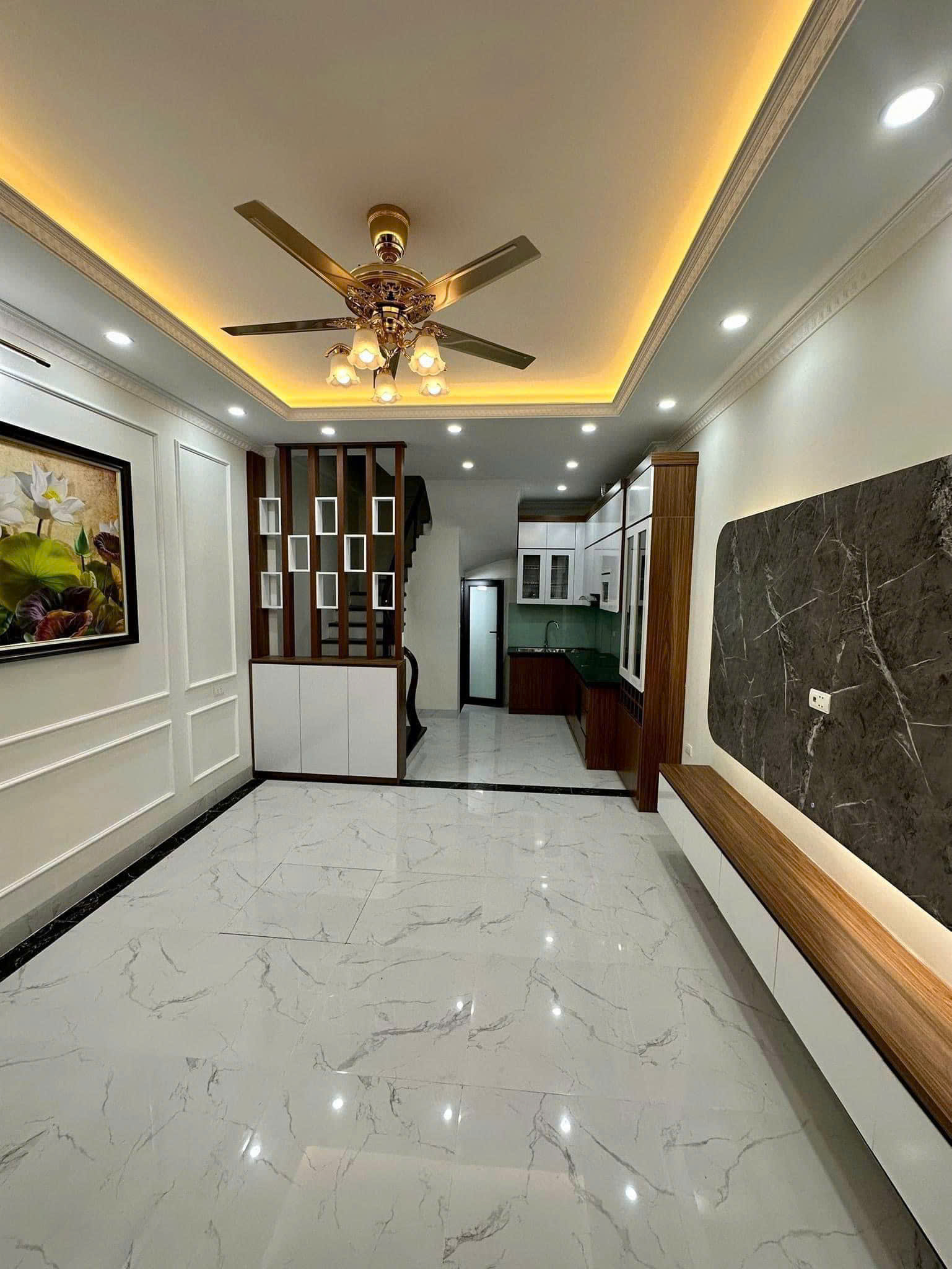 Bán gấp nhà Phú Lãm - Hà Đông. Diện tích 30,1m2 x 5 tầng rộng rãi lhe: 0396268046