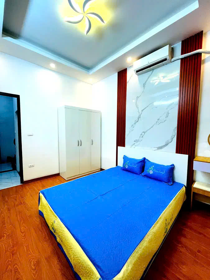 BÁN NHÀ TÂY SƠN, ĐỐNG ĐA. 25M2 5 TẦNG MT 3.1M- GIÁ 4,68 TỶ- HOT - HIẾM - SỔ ĐỎ RIÊNG BIỆT- ĐẸP Ở LUÔN - FULL NỘI THẤT