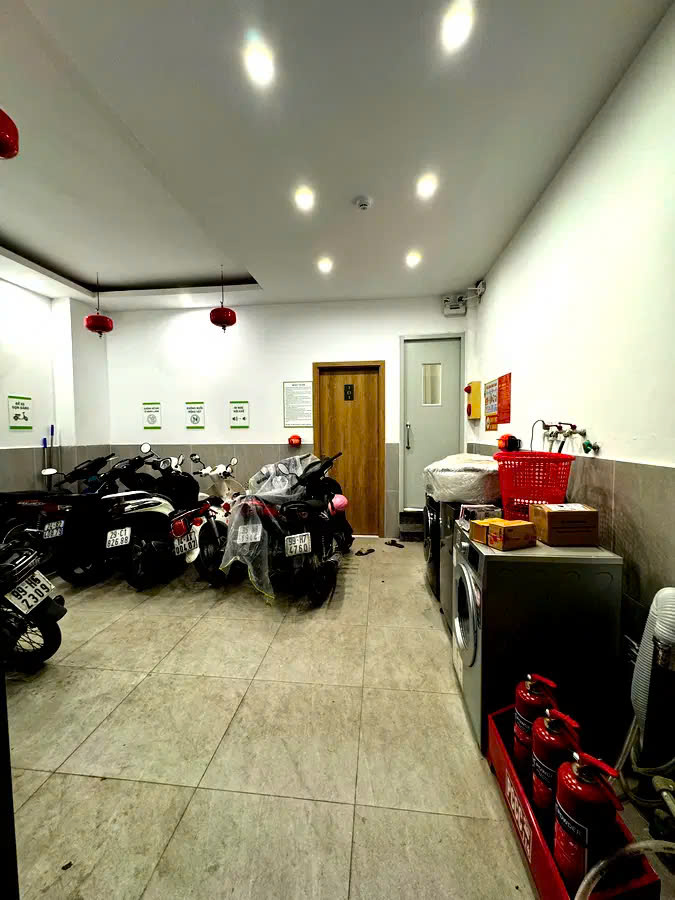 BÁN NHÀ ĐỘI CẤN, BA ĐÌNH. CĂN HỘ DÒNG TIỀN- 46M 5 TẦNG MT 5.3M GIÁ 10.3 TỶ- GÀ ĐẺ TRỨNG VÀNG - VÀI BƯỚC RA Ô