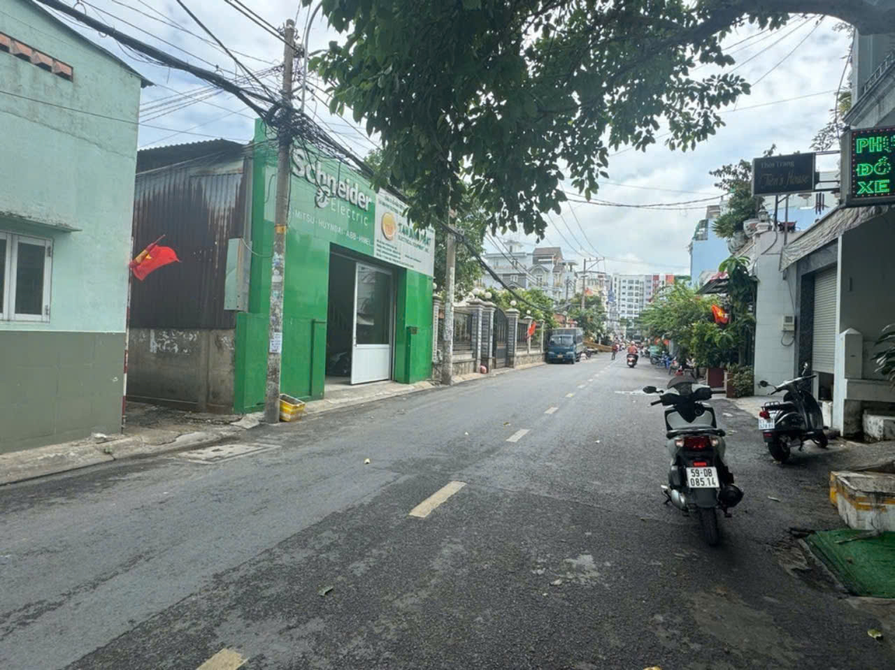 HIẾM KHU VỰC - GIÁ TỐT - NHÀ 2 TẦNG - 62M2 - NGANG LỚN 5M CỰC XỊN - KỀ BÊN AEON MALL - BỜ AN TÂN THẮNG - ĐOÀN GIỎI -