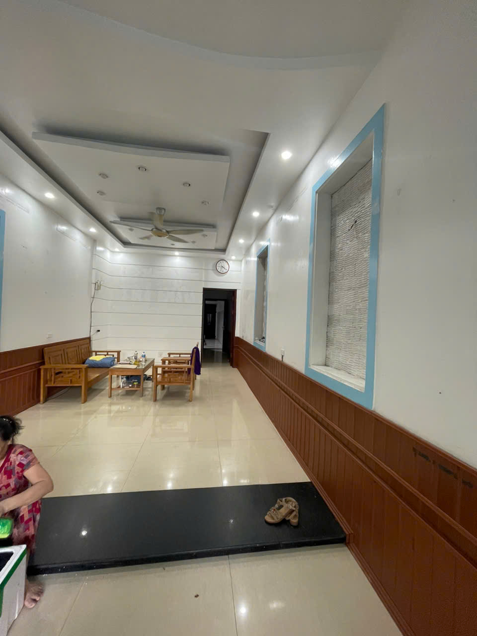 Bán nhà mặt tiền kinh doanh tại Ngã 3 Bốt Tròn ( Đường Chợ Hàng) khu trung tâm quận Lê Chân