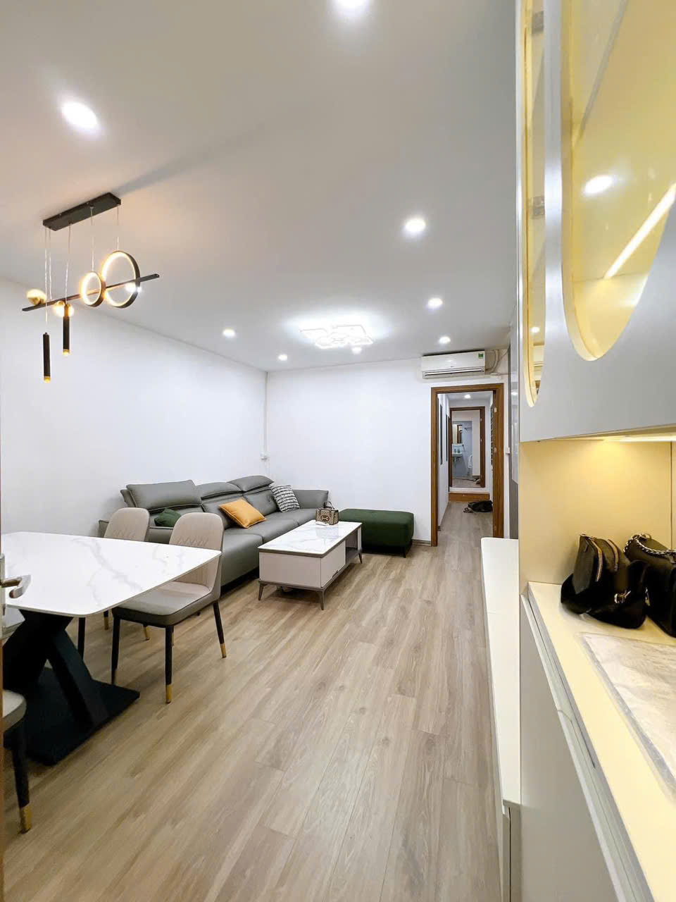 Bán Nhà An Dương, Tây Hồ 86m x 2 tầng x MT7m, ô tô đỗ cửa. Giá chỉ 5.5 tỷ.