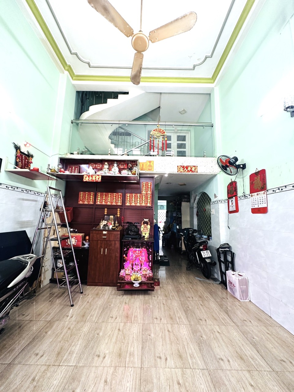 Bán nhà khu Tây Thạnh quận Tân Phú 5.2 x 12- 4Tang giảm 300 còn 4.8 tỷ tl