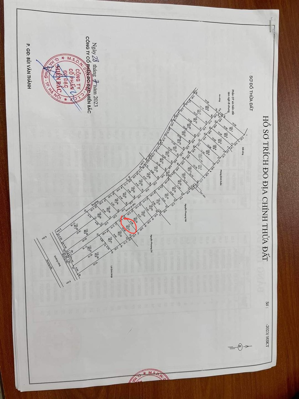 Nhanh thì kịp chỉ vài trăm triệu - đường ô tô đỗ cửa -cách đường liên huyện 1 nhà - diện tích 50m sẵn sổ đỏ