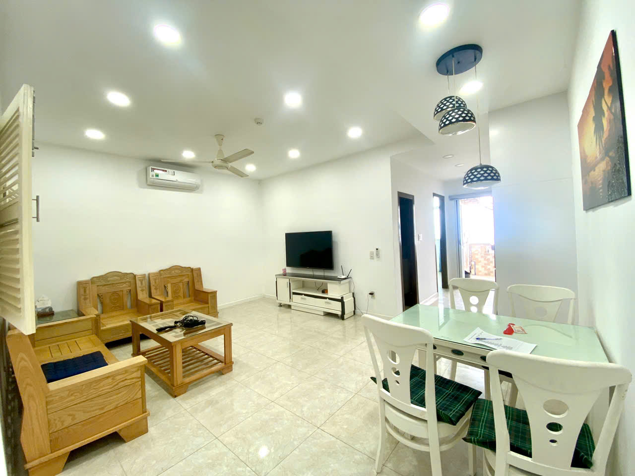 Cho thuê căn hộ 8 triệu 2pn tòa Mường Thanh Khánh Hòa