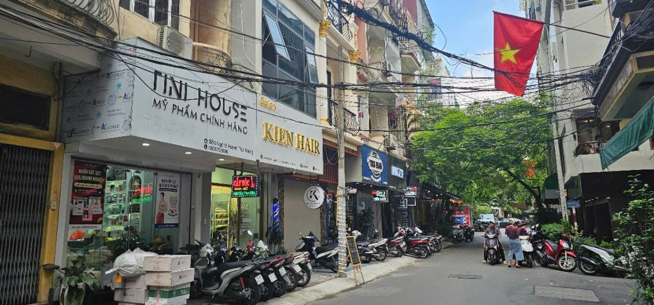 HUỲN THÚC KHÁNG-ĐỐNG ĐA-PHÂN LÔ-VỈA HÈ KD VIP-DT 75M xMT 4.5Mx9 TẦNG-32,5 TỶ TL (NHÀ ĐẸP -GIÁ HỢP LÝ)