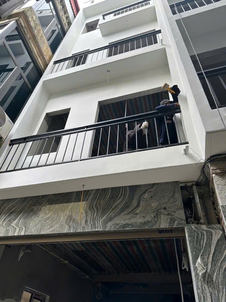 Bán nhà Ái Mộ - Long Biên- Lô góc nở hậu - Ngõ Thông - Giá 6.5 tỉ