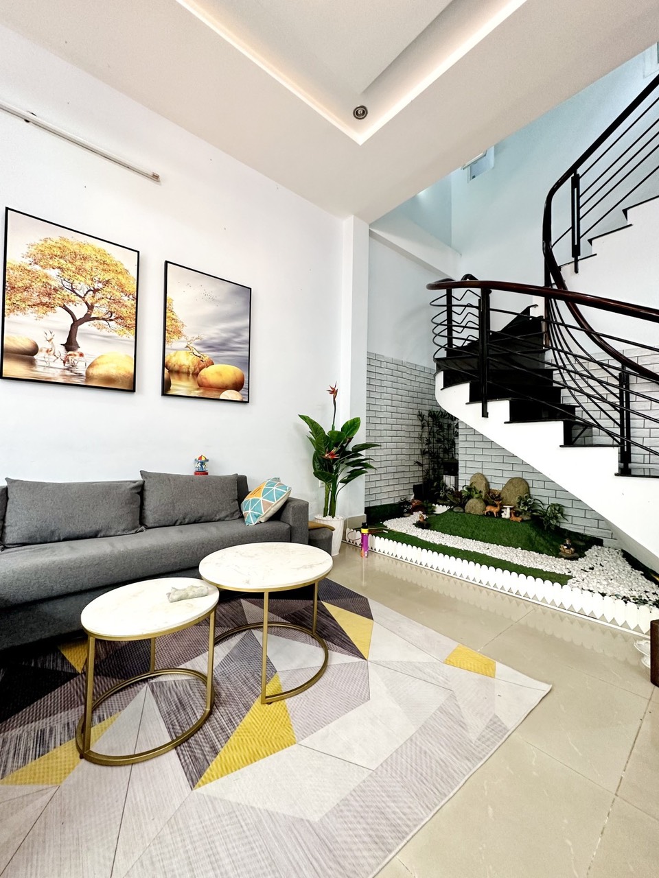 Bán nhà mới kế MT ngay Tân Hương quận Tân Phú 7.1 x 11-3 tầng chỉ 6.2 tỷ tl