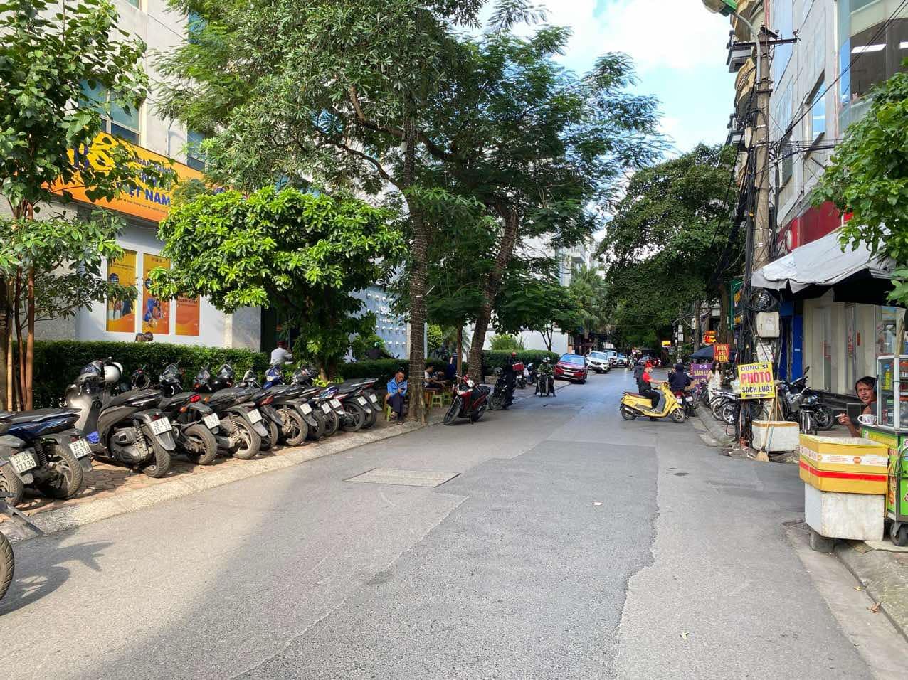 Hiếm nhà mới 7 tầng, tháng máy, vỉa hè kinh doanh đỉnh Nguyễn Chí Thanh, 40m chỉ 15 tỷ