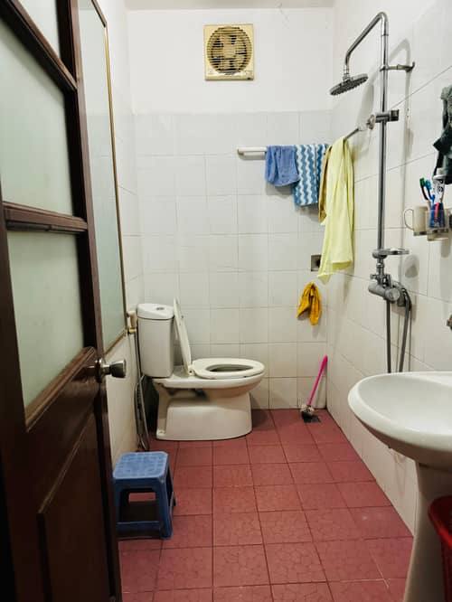 Nhà đẹp tại Bùi Xương Trạch, phân lô Bộ Công An, 46,8m², mặt tiền 4,5m, giá 11,6 tỷ, ô tô vào tận nơi
