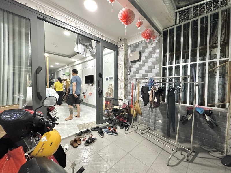 BÁN NHÀ – LÊ VĂN DUYỆT, P.1, BÌNH THẠNH - NGANG 3.5M - 53M² - 5PN - 3 TẦNG - GIÁ CHỈ 6.6 TỶ