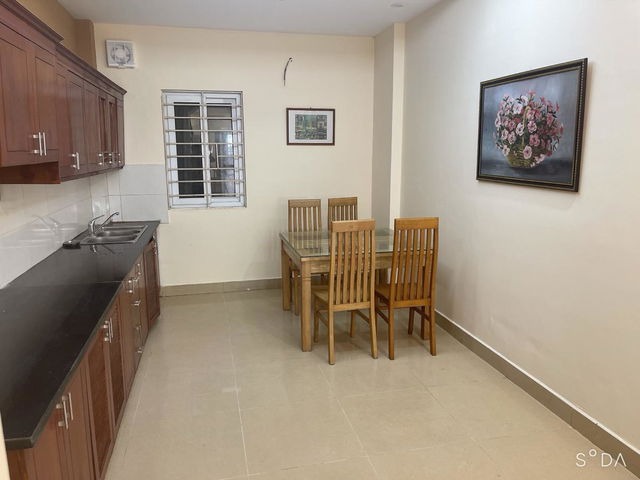 Cần Bán Nhà Lạc Long Quân Tây Hồ , Gần ôtô ,5 Tầng ,DT 46m - Giá 8.75 tỷ