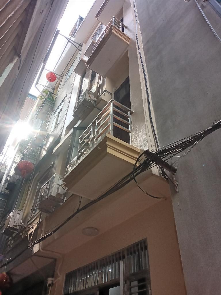 NHÀ CHIẾN THẮNG-TRIỀU KHÚC-TÂN TRIỀU 4 TẦNG 3 NGỦ-NT ĐẸP- Ô TÔ GẦN GIÁ HƠN 4 TỶ