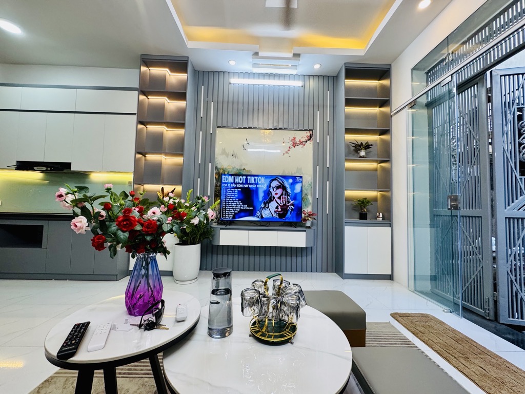 CƠ HỘI SỞ HỮU NHÀ ĐẸP - TRUNG TÂM QUẬN HAI BÀ TRƯNG, GIÁ CỰC HỢP LÝ!