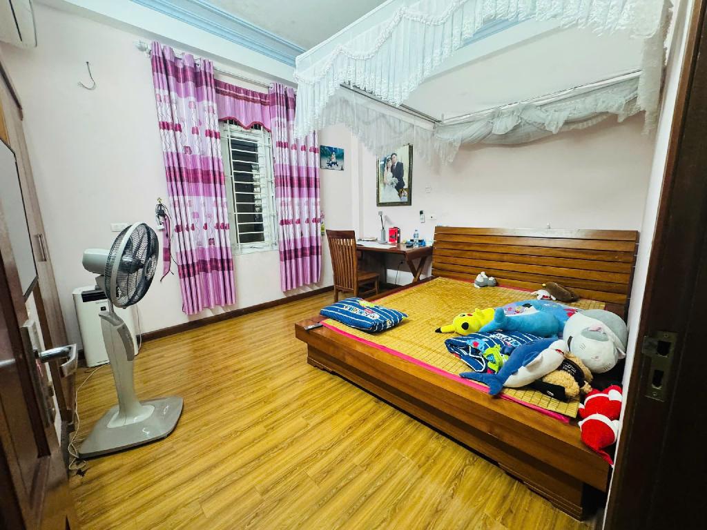 KHƯƠNG ĐÌNH, NGÕ NÔNG, 100M RA Ô TÔ ĐỖ NGÀY ĐÊM, KV TIỆN ÍCH, 47M2 -> 6 TỶ BẢY 99.