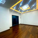 52m2 - 4