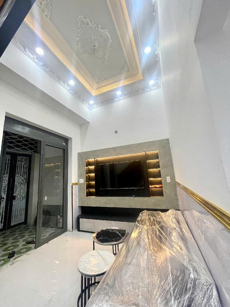Mặt tiền hẻm 71 Đào Tông Nguyên Thị Trấn Nhà Bè, 40m2 ngang 4m, 2 tầng xe hơi thông Sài Gòn Mới chỉ 3,15 tỷ